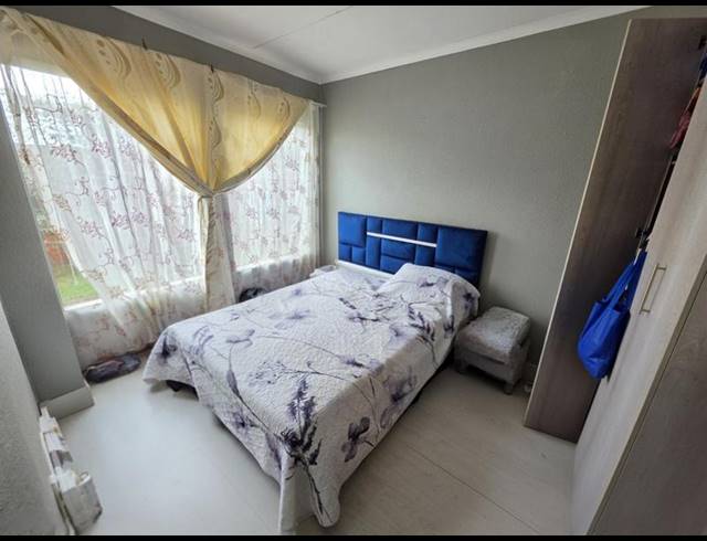 3 BEDROOM APARTMENT FOR SALE IN THE ORCHARDS